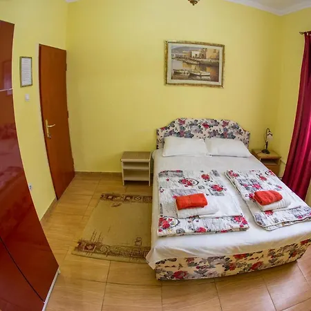 Predrag Guest house Budva